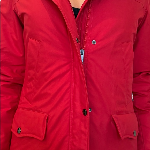 Burberry Red Jacket with Classic Check Lining - Picture 4 of 6